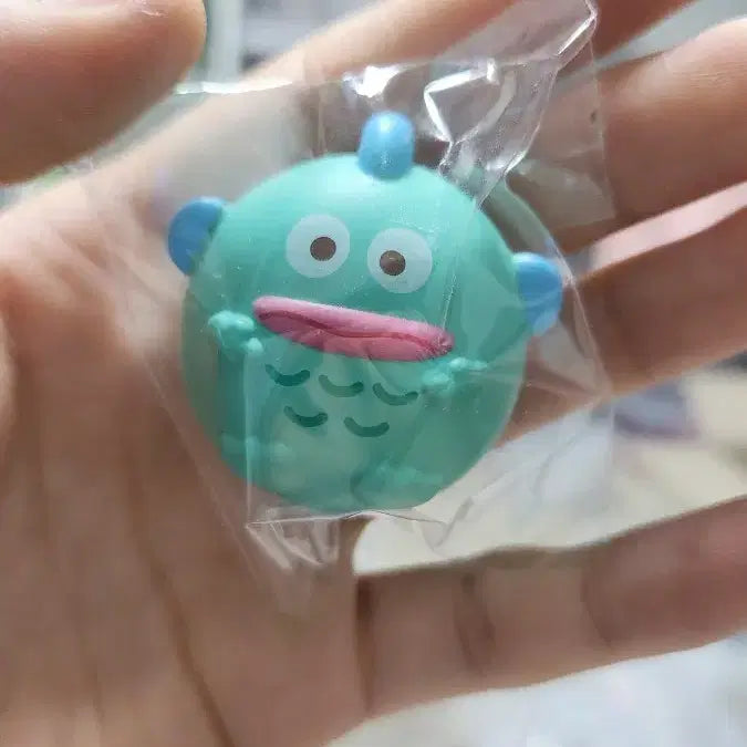 [BUNJANG] Sanrio Dongle Mongle Hangyodon Figure / 산리오 동글몽글 한교동 피규어