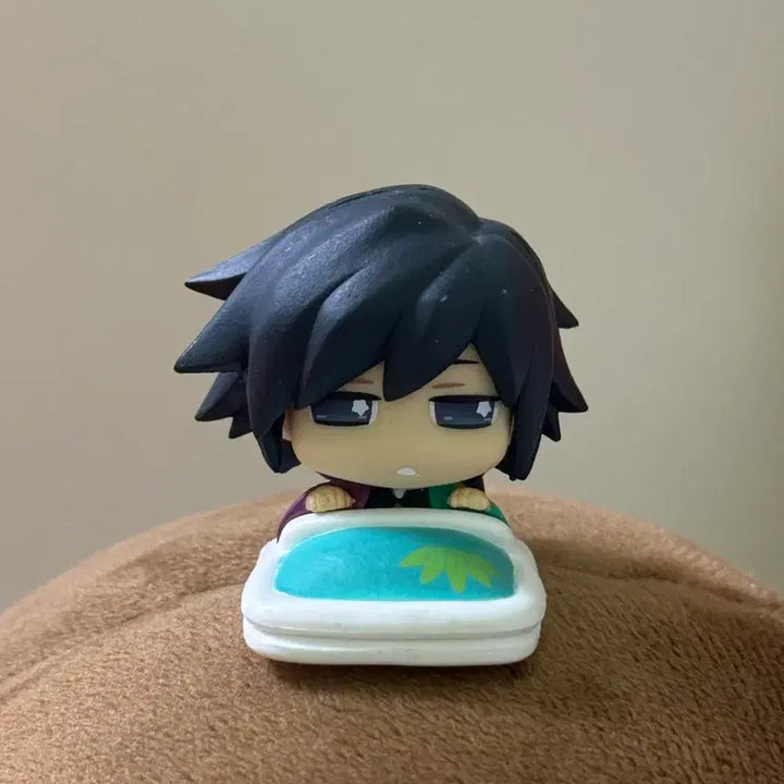 [BUNJANG] Demon Slayer Giyu Tomioka Onemutan Earth Colored Ver. / 귀멸의 칼날 제1형 니도네 어스컬러 버전 기유 오네무탄