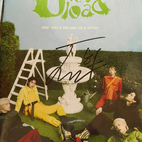 [BUNJANG] Xdinary Heroes Junhan Signed Album / 엑스디너리히어로즈 오버로드 XdinaryHeroes 준한 싸인앨범