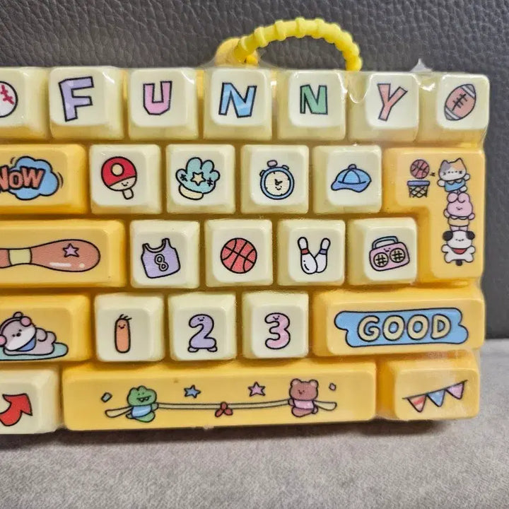 [BUNJANG] Keyboard Keycap Set with Cute Characters and Emoticons / 키보드 키캡