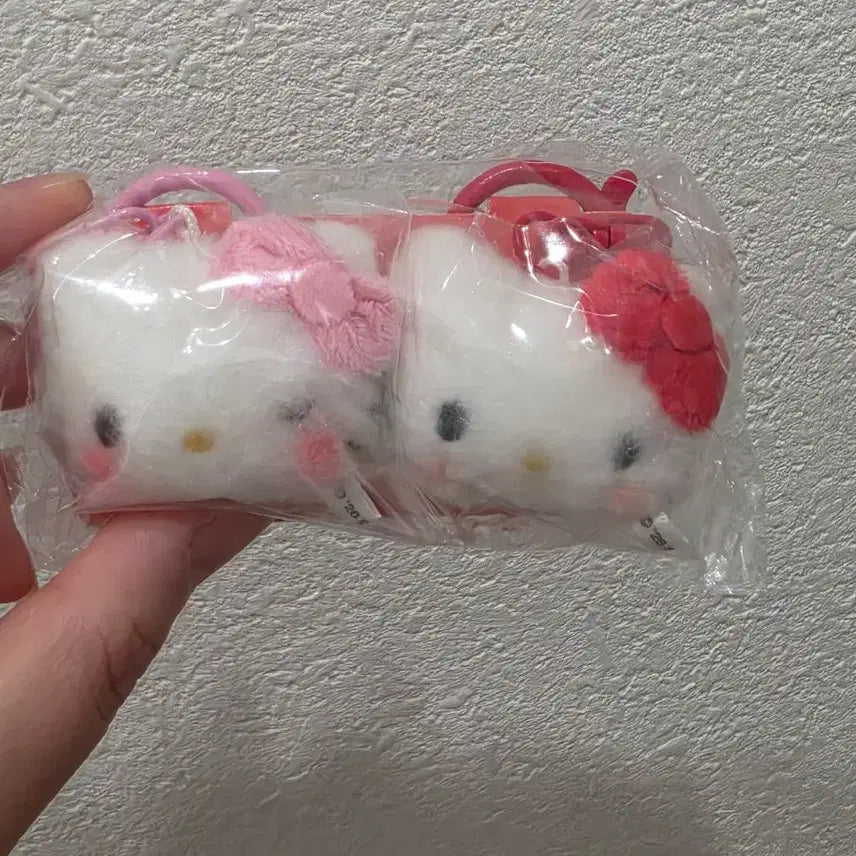 [BUNJANG] Hello Kitty Key Holder Keychain / 헬로키티 키홀더 키링