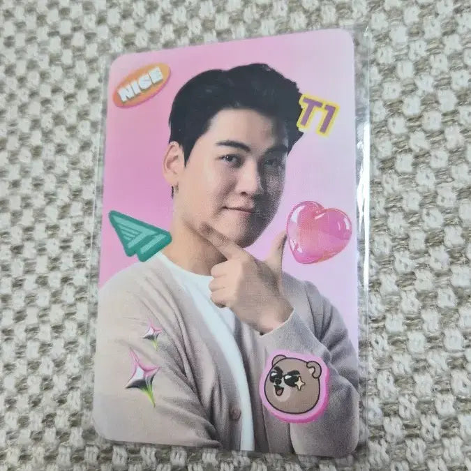 [BUNJANG] T1 Urshot Eve Edition Gumayusi Photocard / 티원 T1 2차 콜라보 우루샷 이브 에디션 구마유시 포토카드 양도