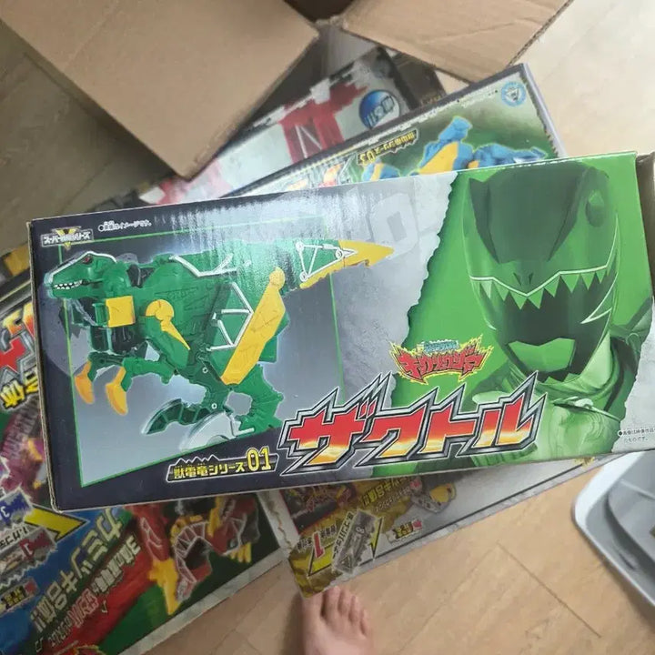 [BUNJANG] Power Rangers Dino Force DX Zakutor (Japanese Version) / 파워레인저 다이노포스 DX 자크토르 (일본판 정품)