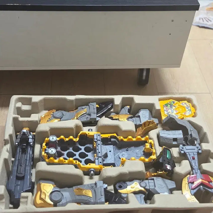 [BUNJANG] Bandai Power Rangers Dino Force DX Gigant Bragio (Japan Import) / 파워레인저 다이노포스 DX 기가브라기오 (일본판 정품)