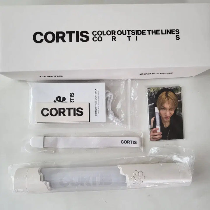 [BUNJANG] Cortis Lightstick Core Lightstick / 코르티스 응원봉 코어봉 cortis lightstick 양도