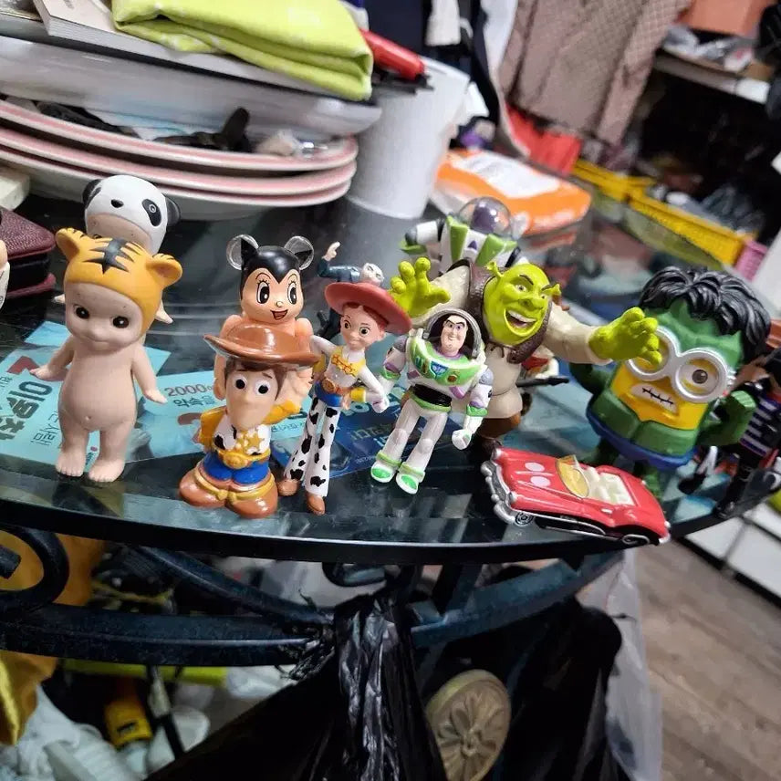 [BUNJANG] Toy Story, Minions, Hulk, and More Character Figures Bundle / 캐릭터 피규어 일괄 토이 스토리 미니언 헐크 곰돌이