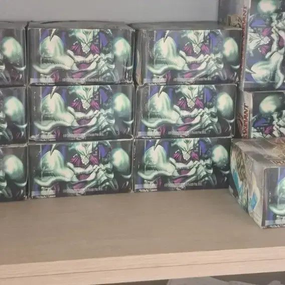[BUNJANG] Yu-Gi-Oh! First Edition Booster Boxes (12 Box Bundle) / 유희왕 초판 25만원