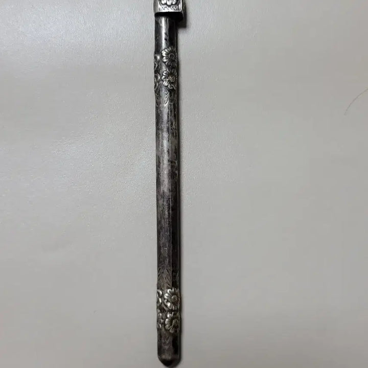 [BUNJANG] Sterling Silver Plum Blossom Chrysanthemum Inlaid Hairpin / 순은 오얏꽃 국화문 은비녀