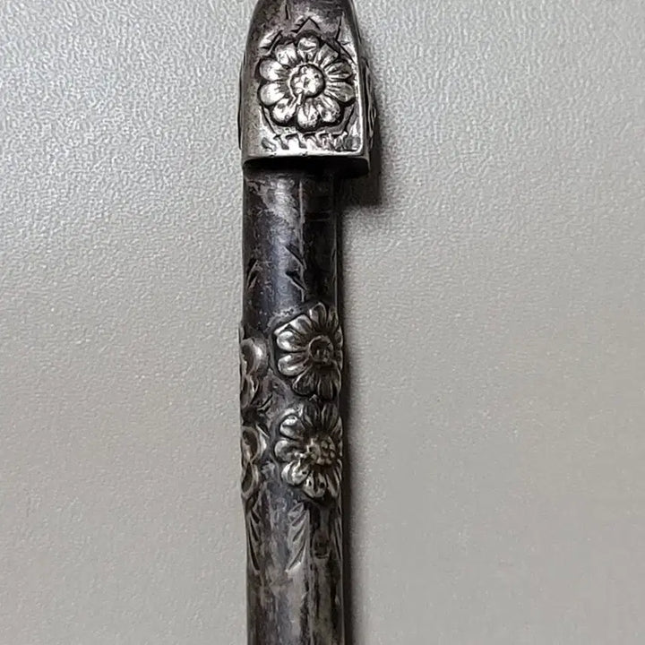 [BUNJANG] Sterling Silver Plum Blossom Chrysanthemum Inlaid Hairpin / 순은 오얏꽃 국화문 은비녀