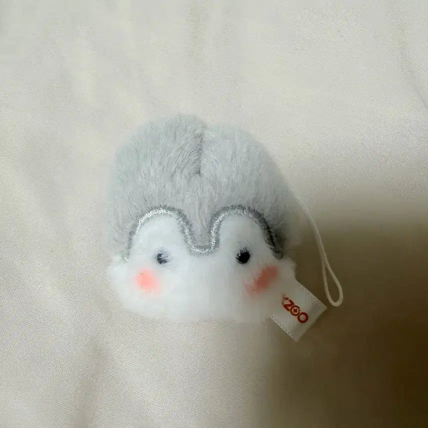 [BUNJANG] Stray Kids Wolf Chan Pom Pom Concert Keychain / 울프찬 폼폼키링 스키즈 콘서트 입장선물