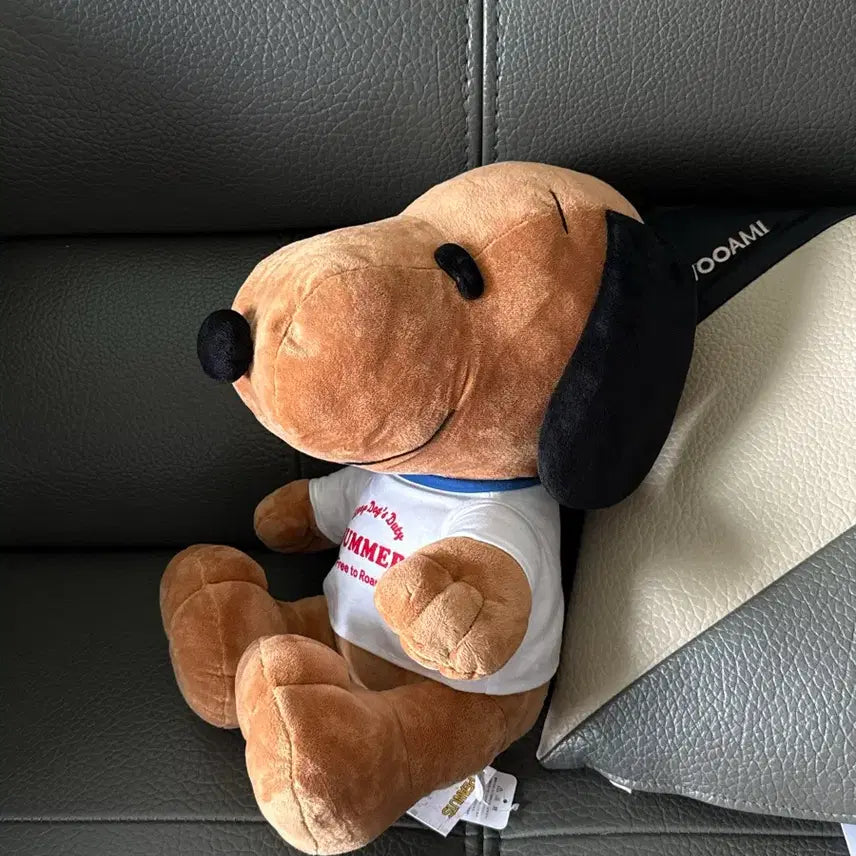 [BUNJANG] Tanning Sunburn Snoopy Large Doll 26th Anniversary Limited Edition / 미개봉.레어) 태닝 선번 스누피 대형 하와이 괌 인형 26년 한정 정품