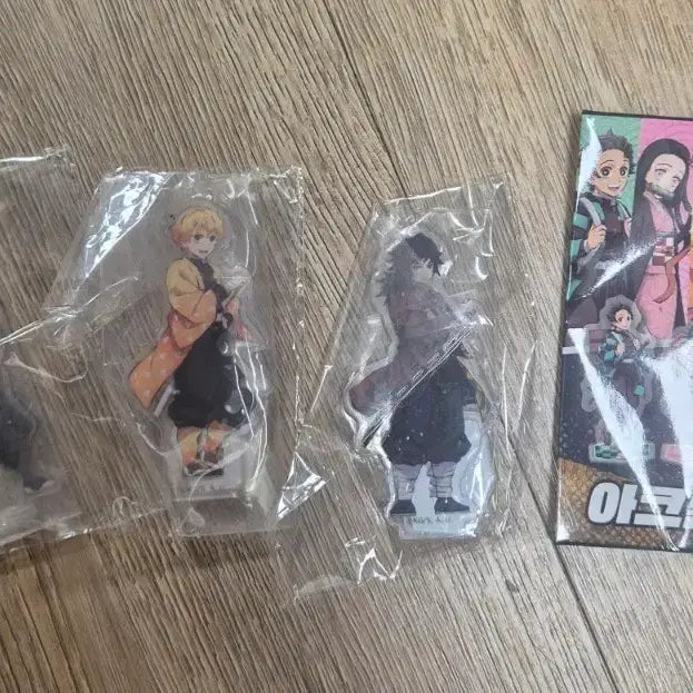 [BUNJANG] Demon Slayer Acrylic Stand / 귀멸의 칼날 아크릴스탠드