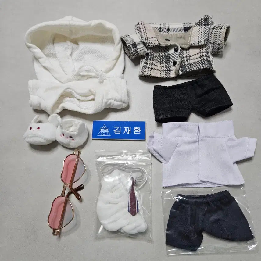 [BUNJANG] Kim Jaehwan Wanna One Doll Clothing Set / 짼뭉 김재환 워너원 인형 비공식