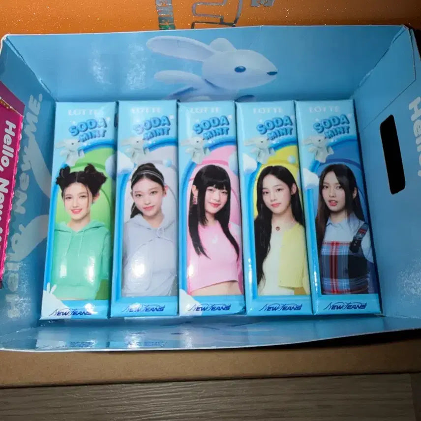 [BUNJANG] NewJeans Limited Edition Japanese Release Gum Full Set with Box / 뉴진스(한정판)일본발매 껌(박스포함 풀셋)