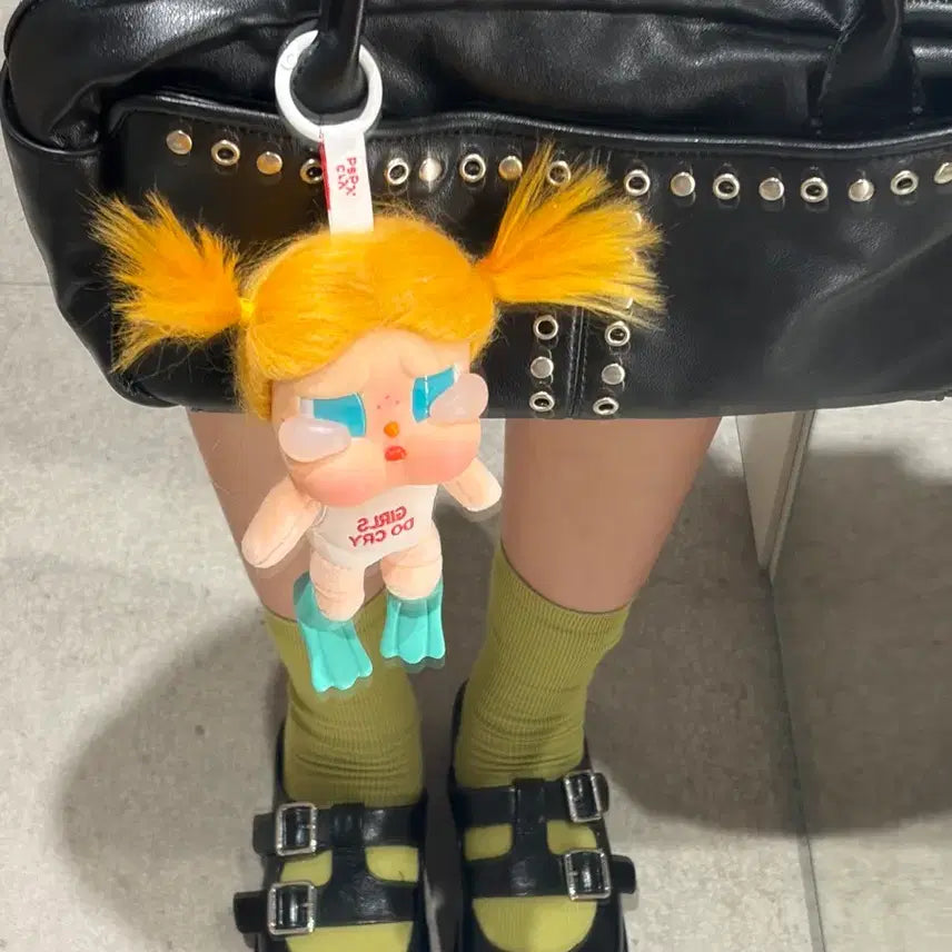 [BUNJANG] Crybaby Splash Splash Popnow Vacation Diary Series Keychain (Sealed) / (무료배송)크라이베이비 첨벙첨벙 팝나우 완전 미개봉 새상품 휴가일기 팝마트 키링