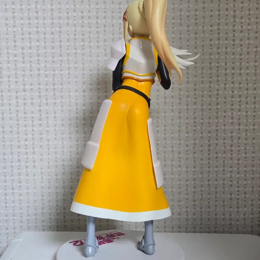 [BUNJANG] Konosuba Darkness Figure / 코노스바 다크니스 피규어