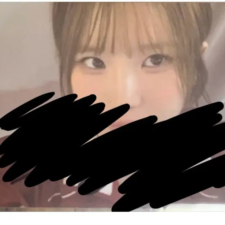 [BUNJANG] fromis_9 Song Hayoung Signed Photocard / 프로미스나인 송하영 싸인 포카
