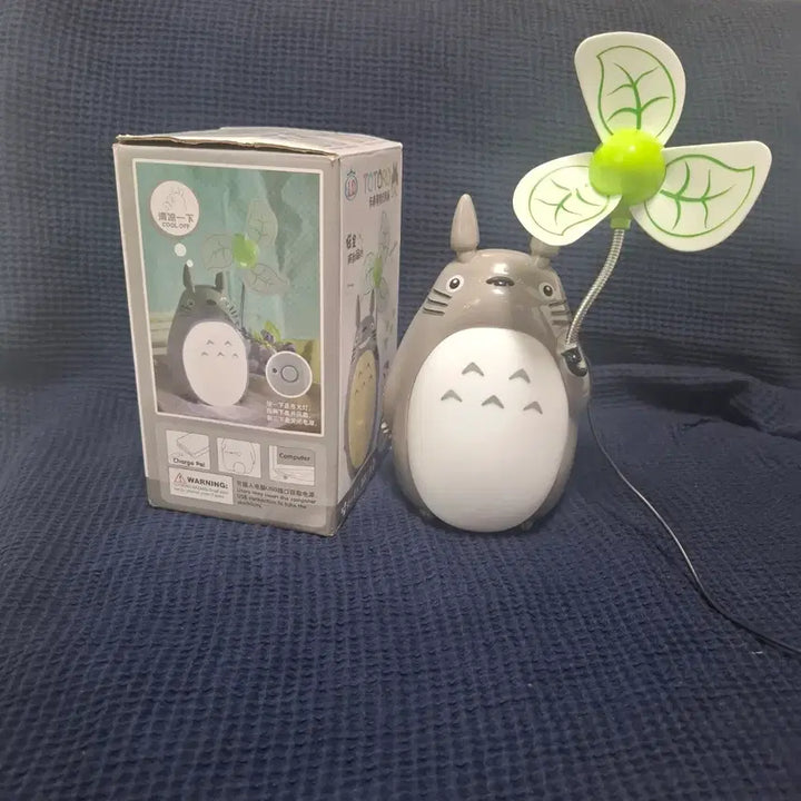 [BUNJANG] Studio Ghibli My Neighbor Totoro USB Rechargeable Fan with Mood Light / [새상품][지브리][이웃집토토로] USB 충전식 바람개비 무드등