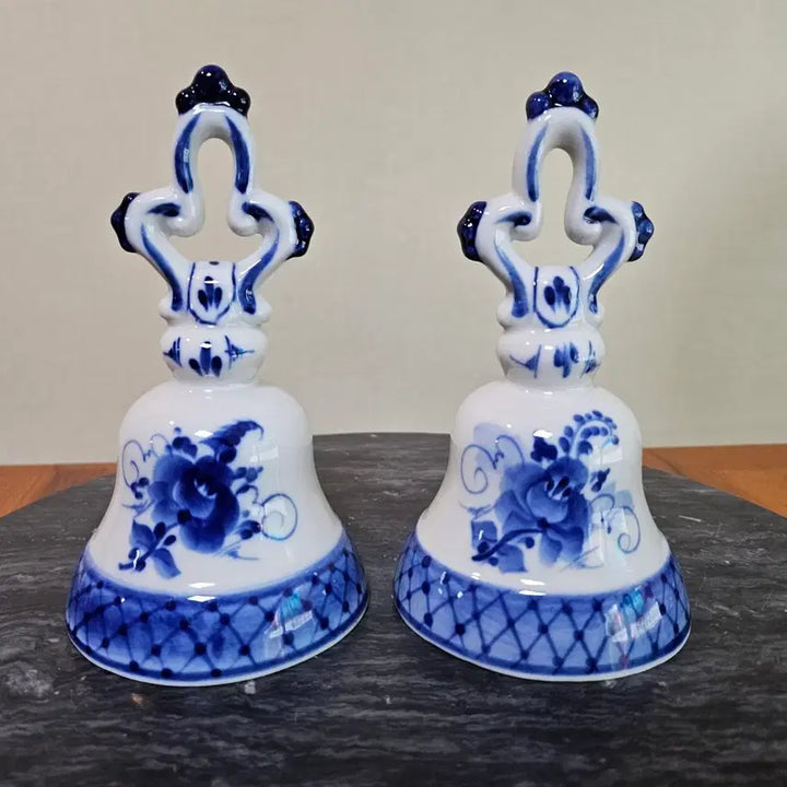 [BUNJANG] 1990s Vintage Russian Gzhel Handcrafted Porcelain Bells (Set of 2) / 90년대 올드 빈티지 러시아 그젤 핸드크래프티드 벨(Bell) 2pcs.