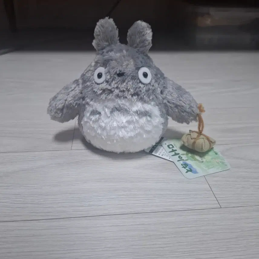 [BUNJANG] Studio Ghibli My Neighbor Totoro Plush Doll (New) / [고전][새상품][지브리][이웃집토토로] 포근한 오자미 대토토로 인형