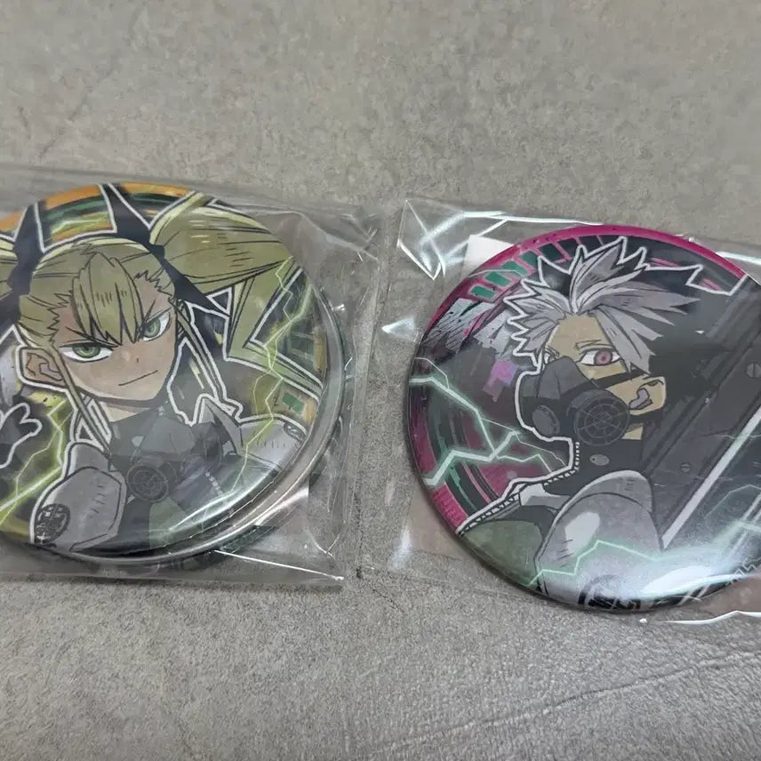 [BUNJANG] Kaiju No. 8 Narumi Adachi Original Art Can Badge Bundle Set / 괴수8호 나루미등 원화 캔뱃지 일괄
