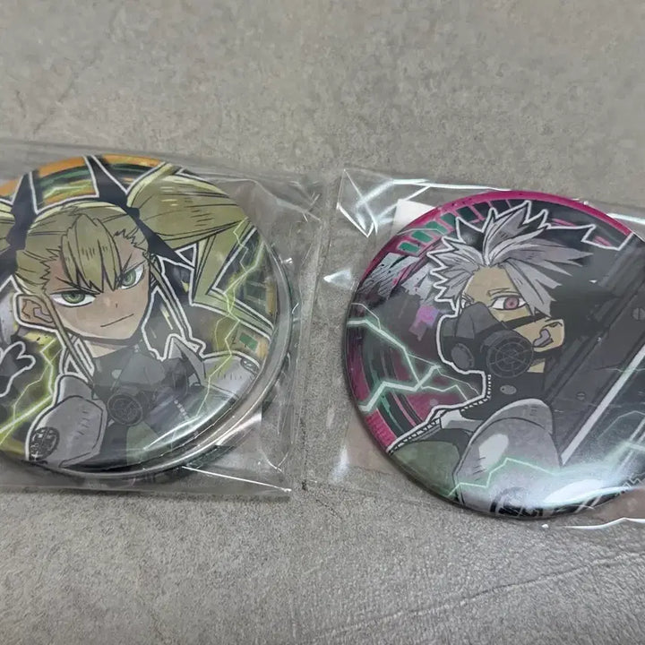 [BUNJANG] Kaiju No. 8 Narumi Adachi Original Art Can Badge Bundle Set / 괴수8호 나루미등 원화 캔뱃지 일괄