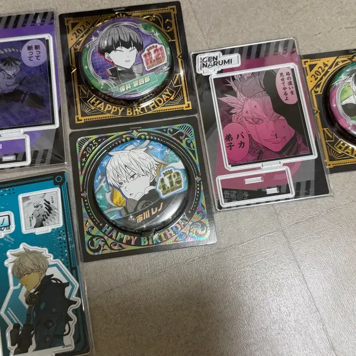 [BUNJANG] Kaiju No. 8 Birthday Acrylic Can Badge Bundle Set / 괴수8호 생일 아크릴 캔뱃지 일괄
