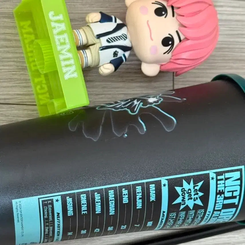 [BUNJANG] NCT Jaemin "Born Pink" Kkomajs Figure Tumbler with Straw (Thailand CGV Lucky Draw) / 재민 브멜 꼬마즈 피규어 양도  텀블러, 빨대 포함 cgv 태국 특전