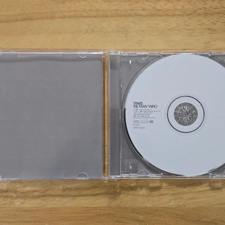 [BUNJANG] Travis The Man Who US First Press CD / CD 음반 TRAVIS 트래비스 - The Man Who 미국반