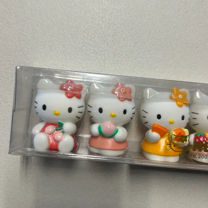 [BUNJANG] Vintage Hello Kitty Fruit Sofubi Figure Set / 고전 키티 헬로키티 과일 소프비 피규어 세트