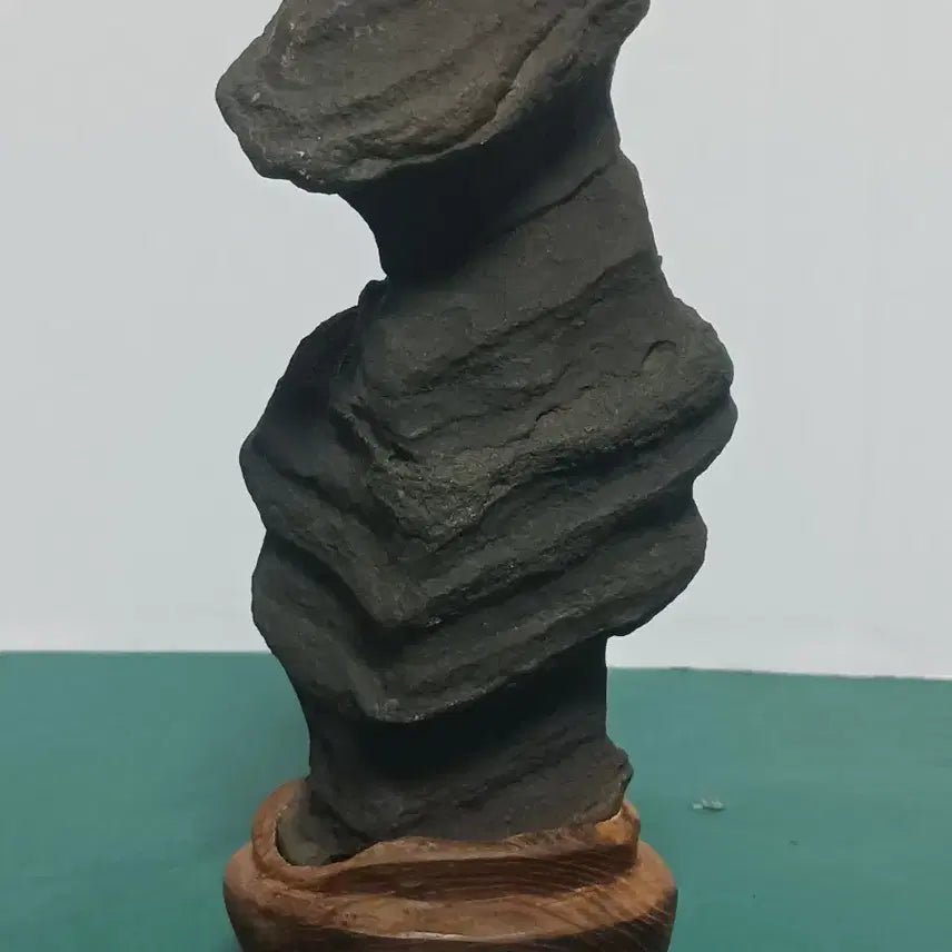 [BUNJANG] Natural Stone with Wooden Stand / 수석(물형)
