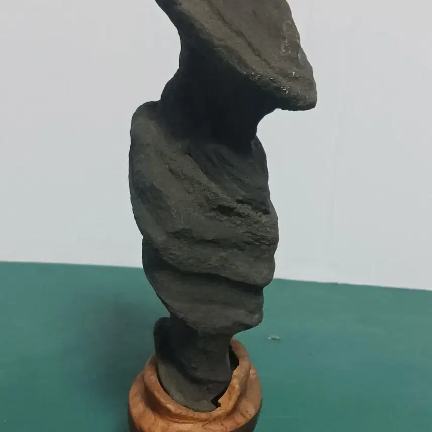 [BUNJANG] Natural Stone with Wooden Stand / 수석(물형)