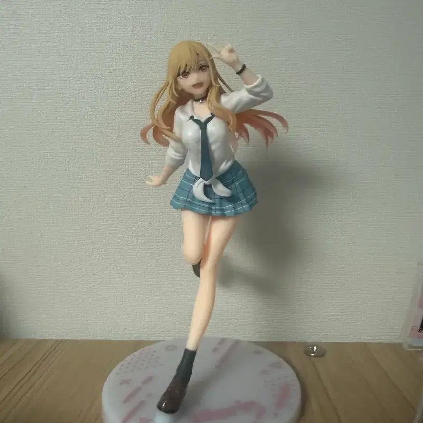 [BUNJANG] Good Smile Company Marin Kitagawa School Uniform Figure / 그비돌 키타가와 마린 타이토 교복 피규어