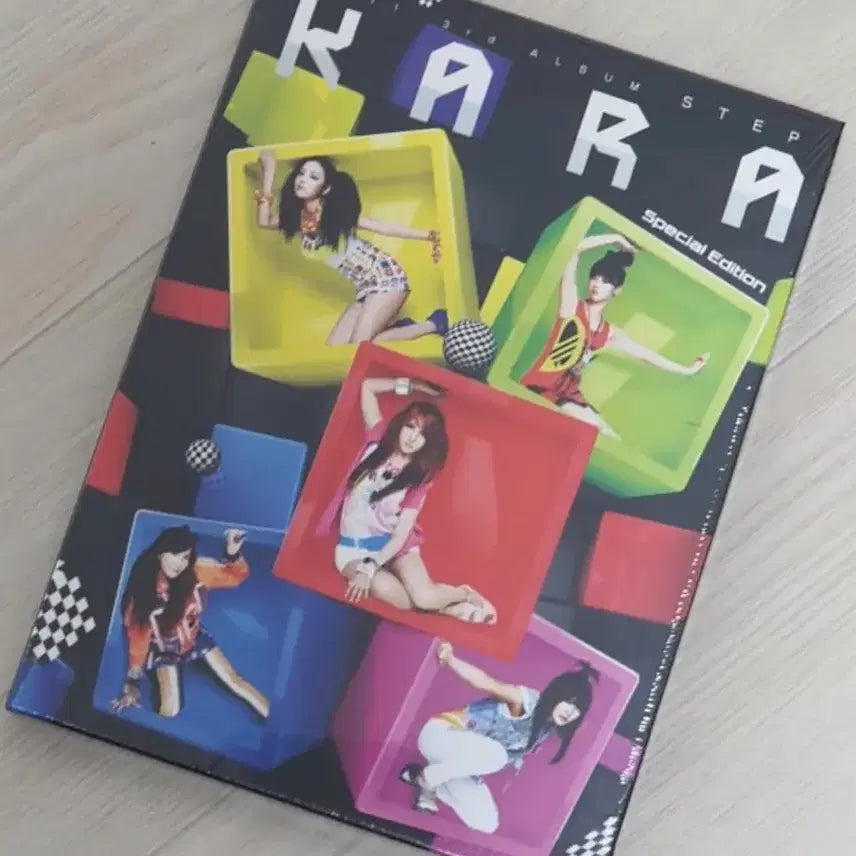 [BUNJANG] KARA STEP Special Edition Album (Sealed) / 카라 (KARA) STEP 스페셜 에디션 미개봉