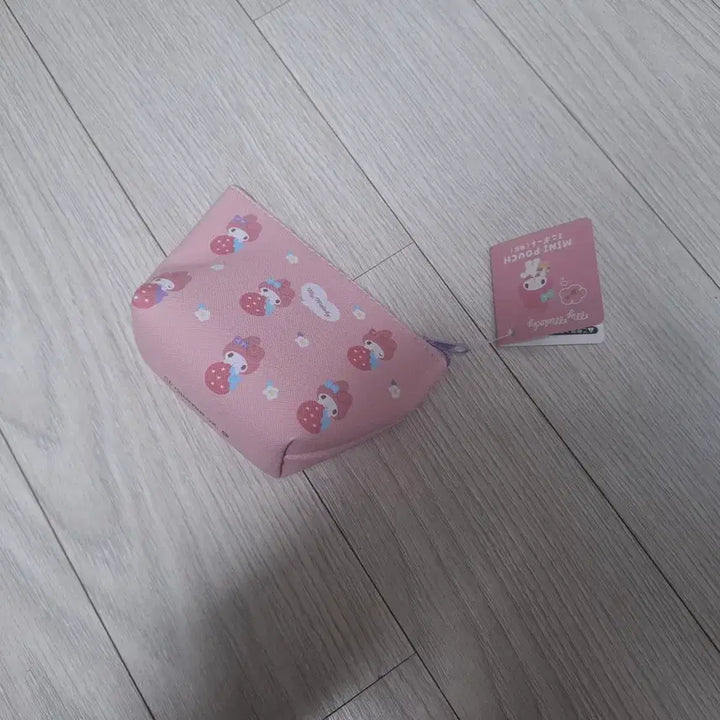 [BUNJANG] Sanrio My Melody Mini Pouch / [새상품][산리오] 마이멜로디 미니 파우치