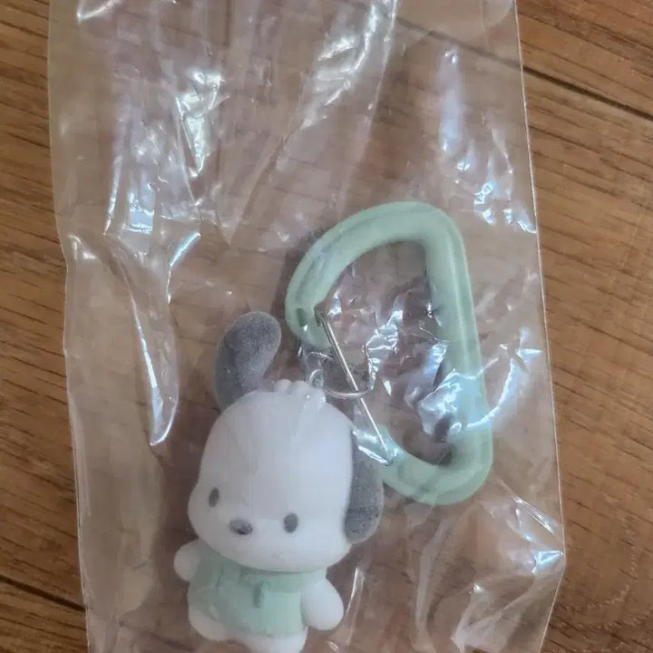 [BUNJANG] Pochacco Plush Keychain Mint / 포차코 인형 키링 민트색