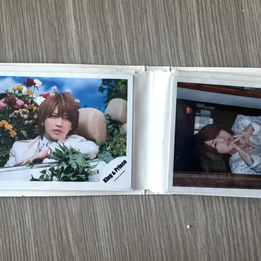 [BUNJANG] King &amp; Prince Genki Iwahashi Photocard Binder &amp; Junior/King &amp; Prince Shop Photos (34 pcs) / 킹앤프린스 이와하시 겡키 바인더, 주니어시절+킹앤프린스 샵사 34장