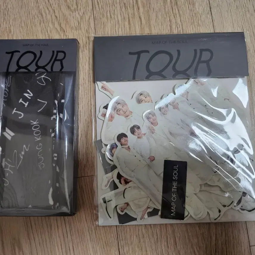 [BUNJANG] BTS Map of the Soul Tour MD Goods Bundle Set / 일괄) 방탄소년단 BTS 맵솔콘 투어 MD 굿즈 세트