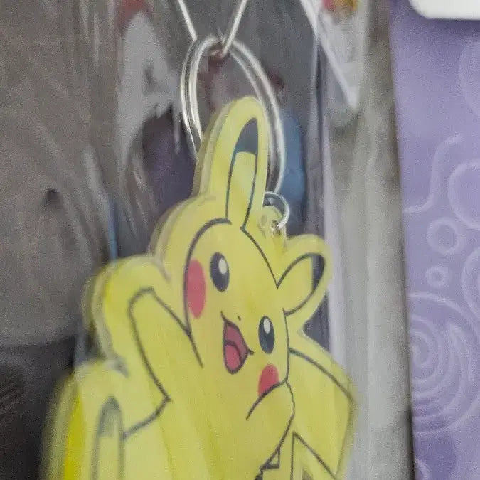 [BUNJANG] Pokemon Limited Edition Pikachu Keychain Card Holder / 포켓몬 한정판 이즐 피카츄 키링 교통카드