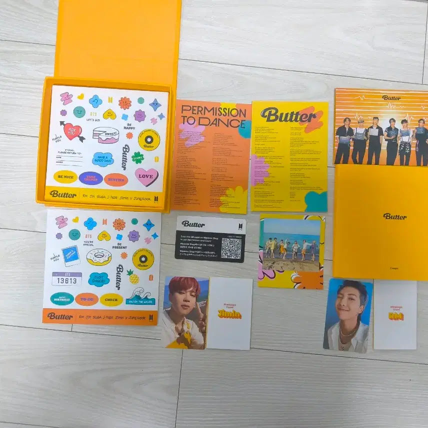 [BUNJANG] BTS Butter Album (Cream Version) - Unsealed, Jimin &amp; RM Photocards / 방탄소년단 버터 개봉 앨범(포카2장)