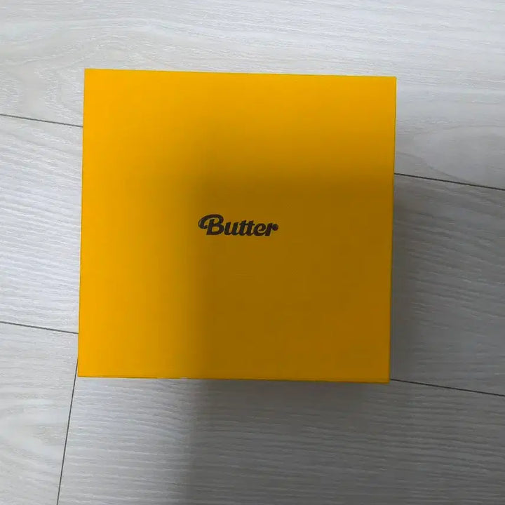 [BUNJANG] BTS Butter Album (Cream Version) - Unsealed, Jimin &amp; RM Photocards / (포카2장)방탄소년단 버터 개봉 앨범