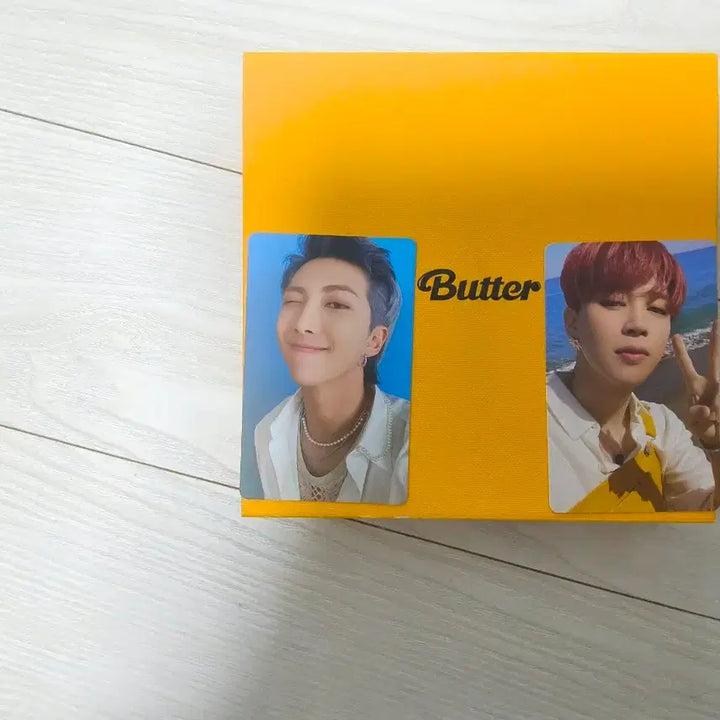 [BUNJANG] BTS Butter Album (Cream Version) - Unsealed, Jimin &amp; RM Photocards / (포카2장)방탄소년단 버터 개봉 앨범
