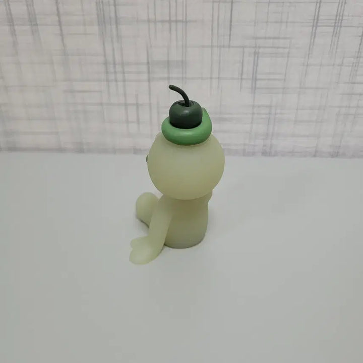 [BUNJANG] Smiski Luminous Birthday Figure / 스미스키 야광 버스데이 피규어 희귀