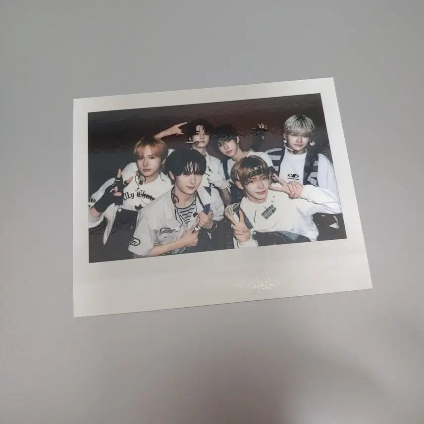 [BUNJANG] TWS Han Jin Selection Pack Vol.2 Photocard, Sticker, Weverse POB Bundle / 위버스특전+단체포토10장 포함) 투어스 한진 셀렉션팩 vol.2