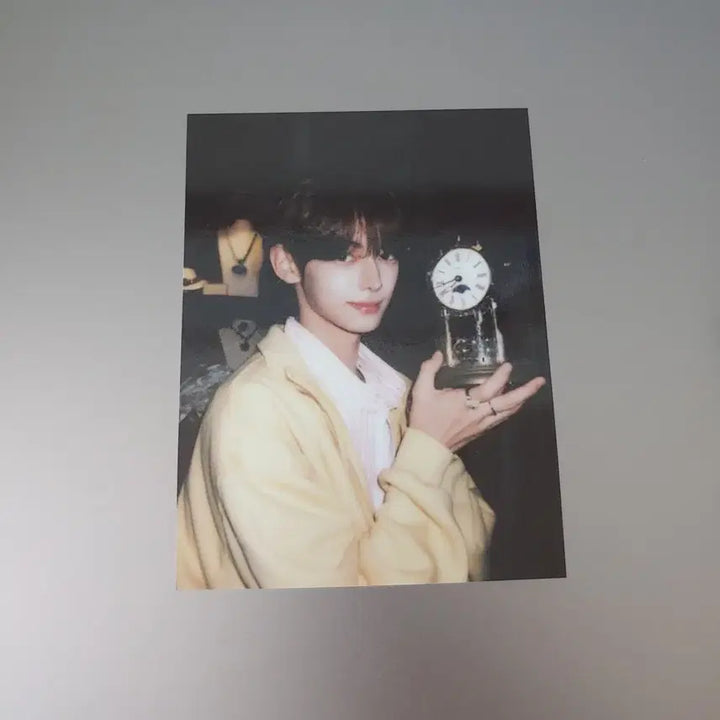 [BUNJANG] TWS Han Jin Selection Pack Vol.2 Photocard, Sticker, Weverse POB Bundle / 위버스특전+단체포토10장 포함) 투어스 한진 셀렉션팩 vol.2