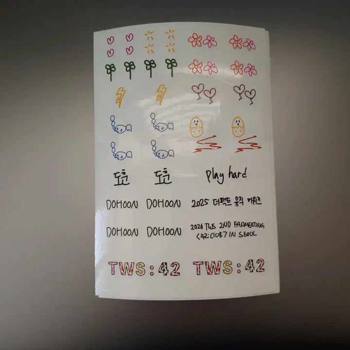 [BUNJANG] TWS Dohoon Selection Pack Vol. 2 Bundle Set (Photocards, Stickers, Weverse POB) / 투어스 도훈 세트 셀렉션팩 vol.2 개인+단체+스티커+위버스특전