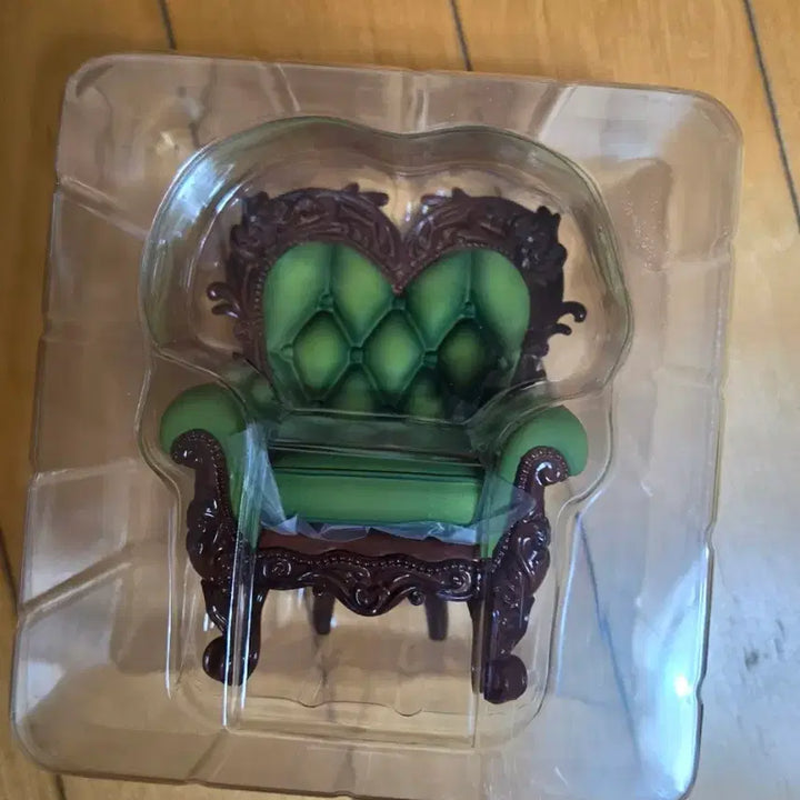 [BUNJANG] Pardoll Antique Chair (Matcha) / 팔돌 PARDOLL 앤티크체어 말차 인형 가구