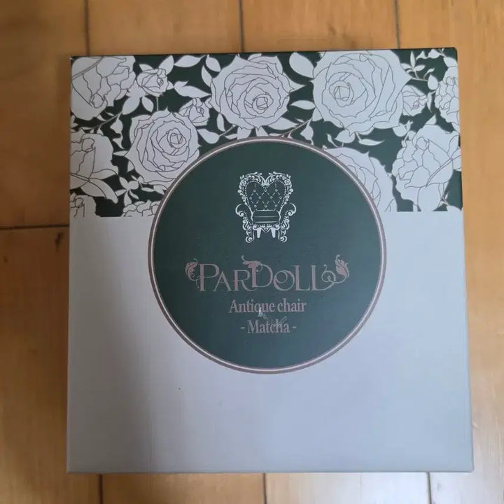 [BUNJANG] Pardoll Antique Chair (Matcha) / 팔돌 PARDOLL 앤티크체어 말차 인형 가구