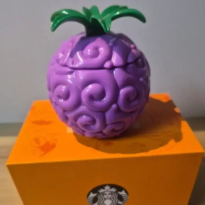[BUNJANG] One Piece Dark-Dark Fruit Storage Container (Blackbeard) / 원피스 악마의 열매 수납통 팝니다 ( 어둠어둠 열매, 티치 )