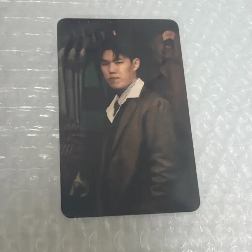 [BUNJANG] T1 Oner Suit Photocard / 티원 오너 정장 포카